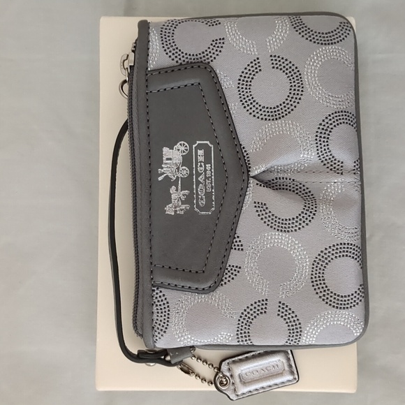 Coach coin pouch - Picture 2 of 5